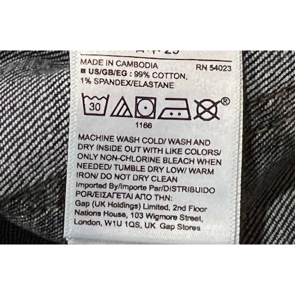 NWT GAP Women's 4" Denim Shorts Sz 14 High Rise Darker Wash #660403 - Picture 4 of 5